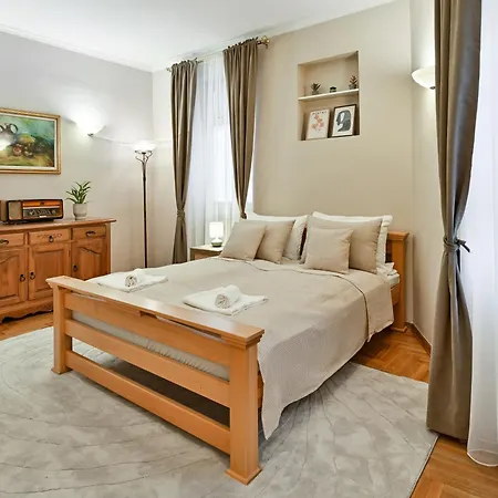 Heritage In Heart Of Old Town - Free Parking Apartman Sarajevo